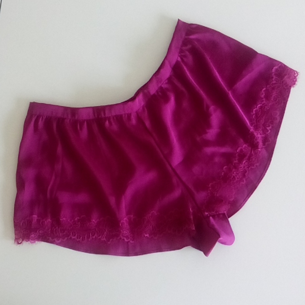 💖NWOT💖 Victoria's Secret Satin Lingerie Shorts